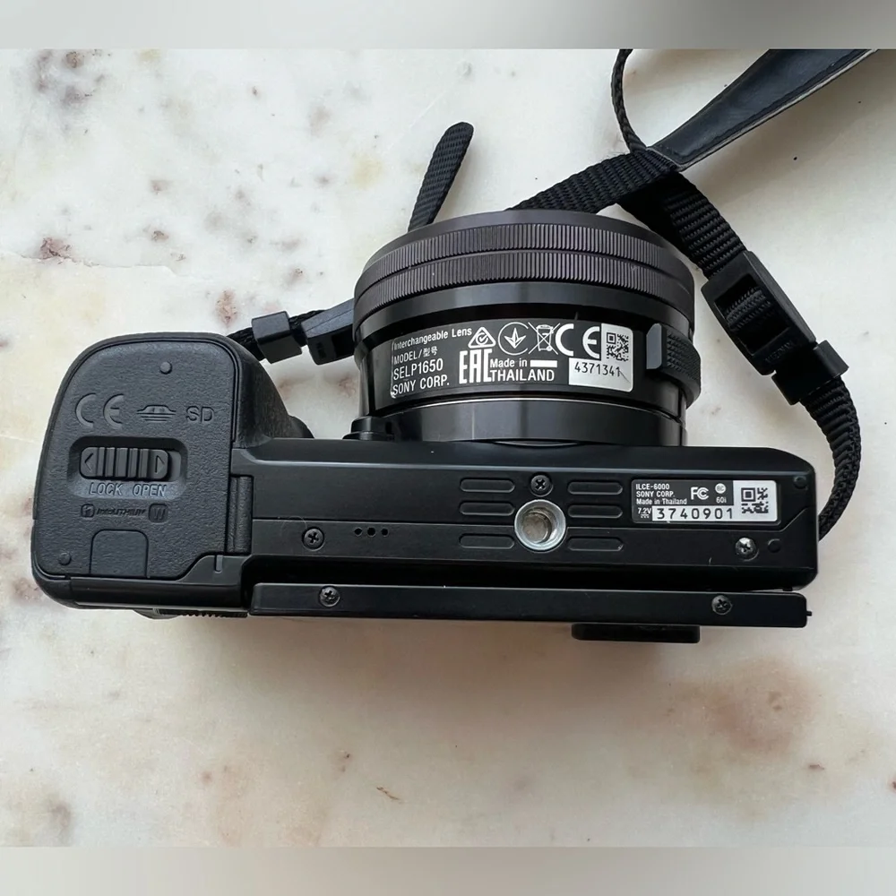 Sony Αlpha a6000 Mirrorless Camera - Full Bundle!! - Picture 10 of 15